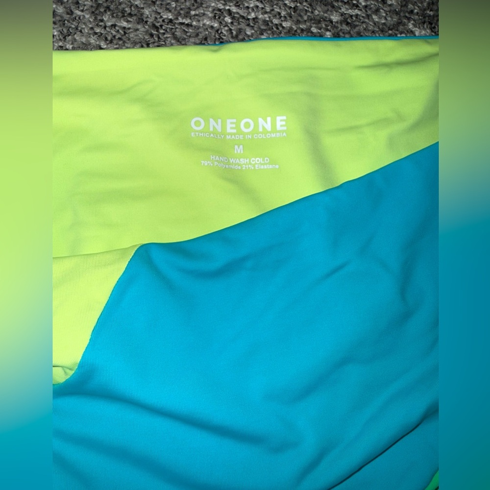 Oneone Bikini Set - Picture 3 of 4